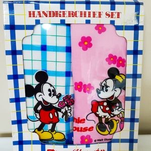 Disney Mickey & Minnie handkerchief set